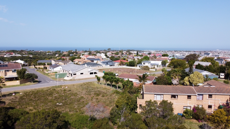 0 Bedroom Property for Sale in Wavecrest Eastern Cape